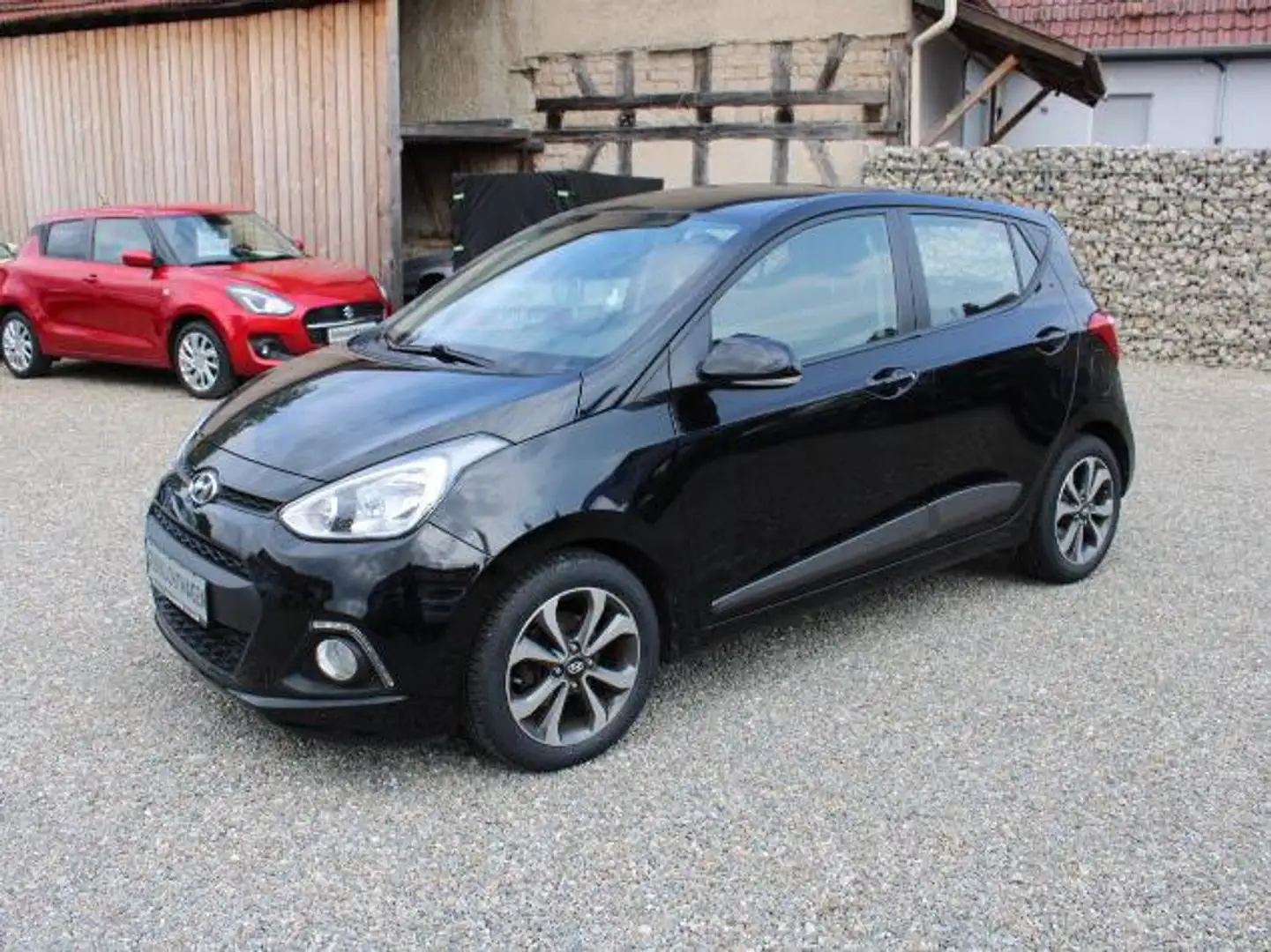 Hyundai i10 1.2 Fifa World Cup Edition Gold Schwarz - 1