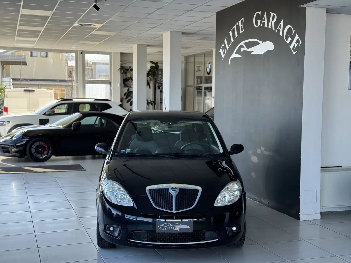 Lancia Ypsilon 1.2 60cv Oro 50.000km  Nepatentati Noir - 2