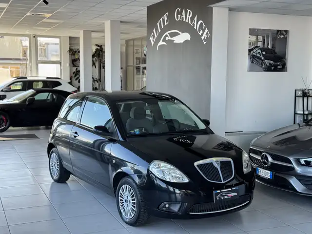 Lancia Ypsilon 1.2 60cv Oro 50.000km  Nepatentati