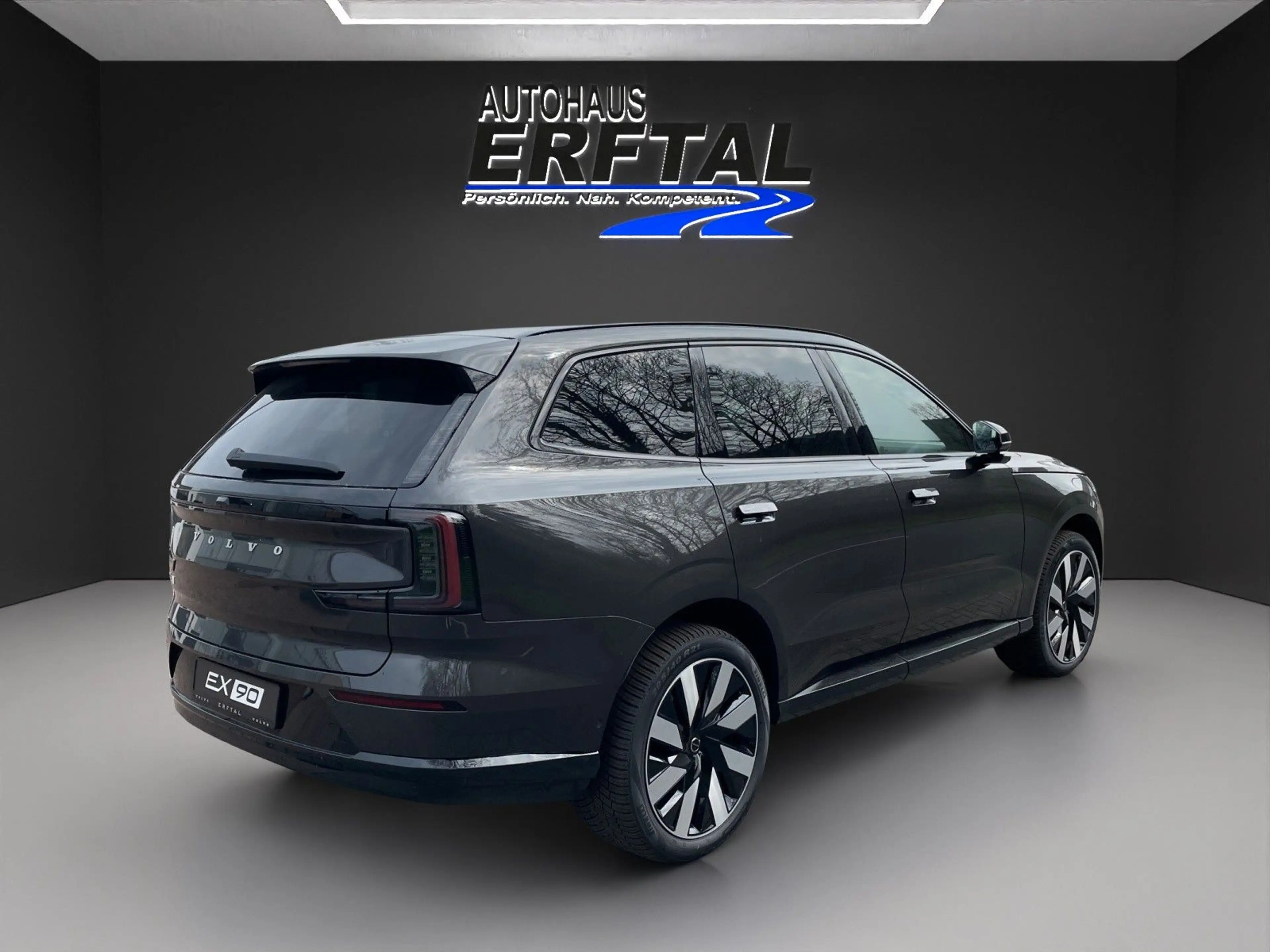 Volvo EX90 Twin Motor Performance AWD Ultra — photo 6
