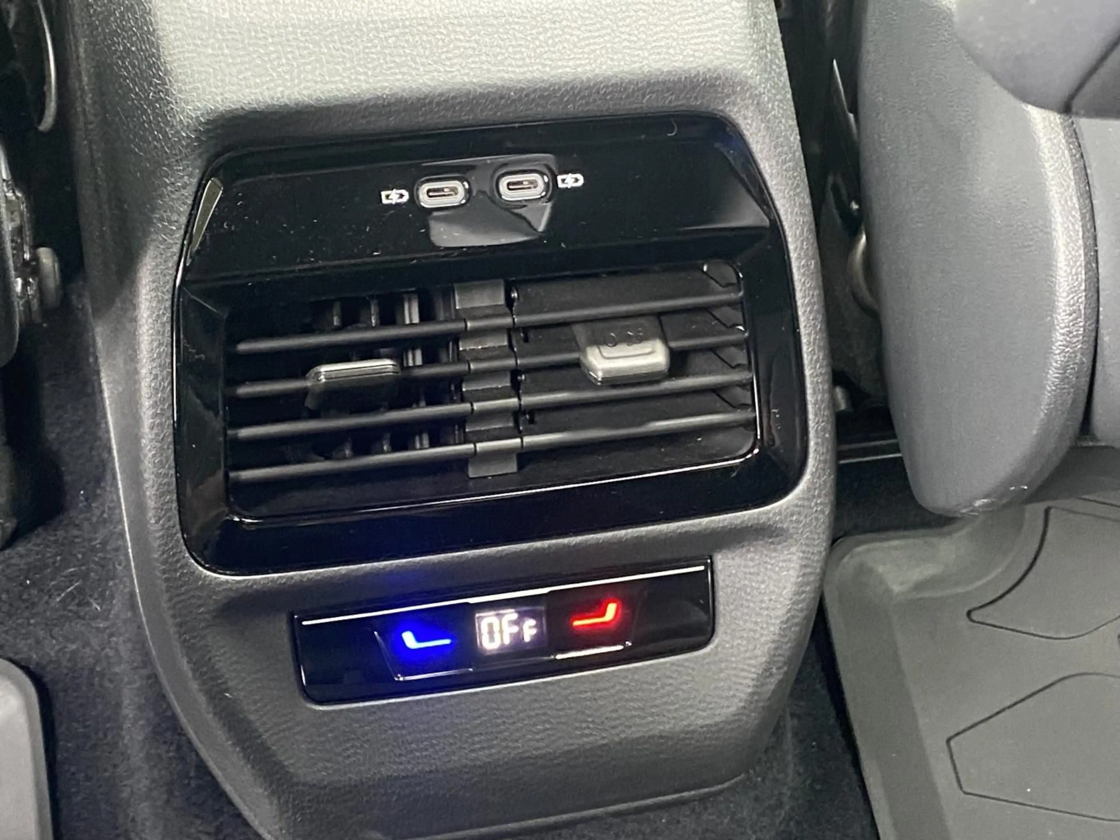 Volkswagen ID.4 Pro Performance 82 kWh AHK+DYNAUDIO+AR-HEAD — photo 15