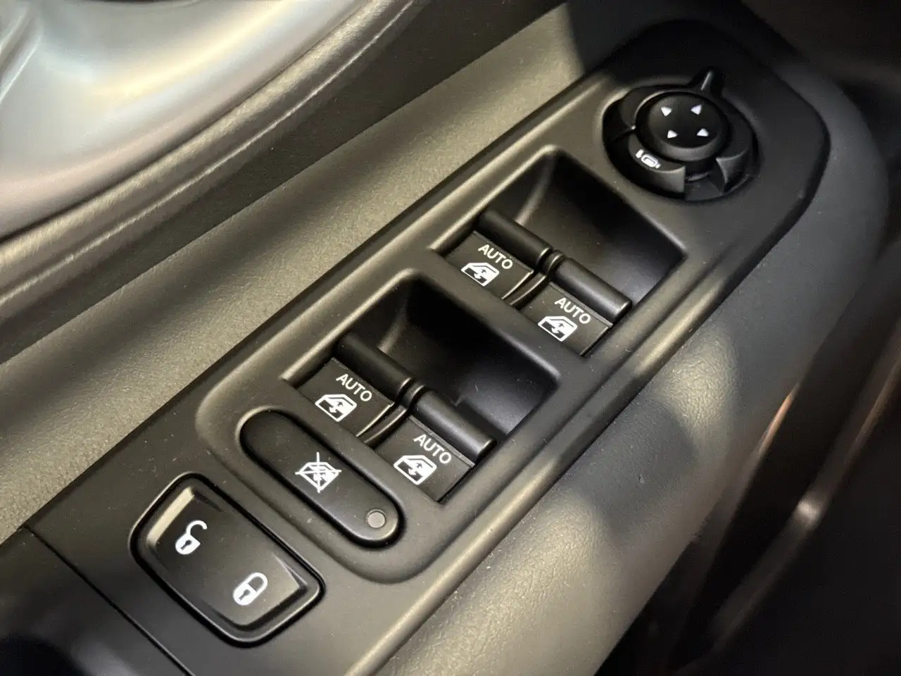 Jeep Renegade 1.5 T4 MHEV 130cv Limited DDCT, миниатюра 21