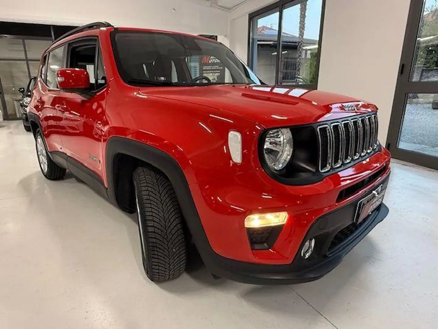 Jeep Renegade 1.6 Mjt DDCT 120CV Business Rouge - 1