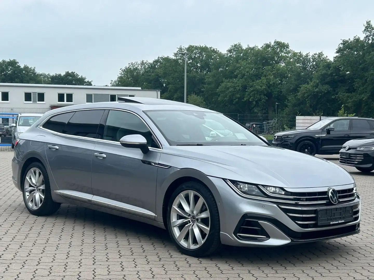 Volkswagen Arteon SB 2.0 TDI R-Line °Pano°VC°HUP°Nappa°360° Plateado - 2