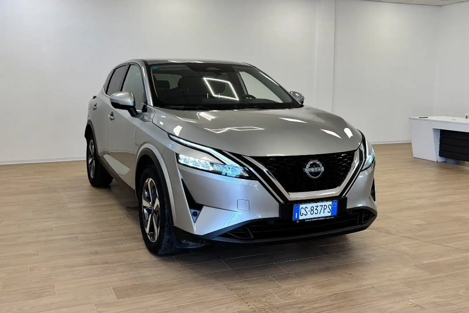 Nissan Qashqai MHEV 140 CV N-Connecta Grigio - 1