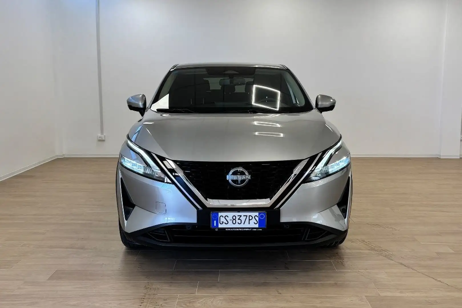 Nissan Qashqai MHEV 140 CV N-Connecta Grigio - 2