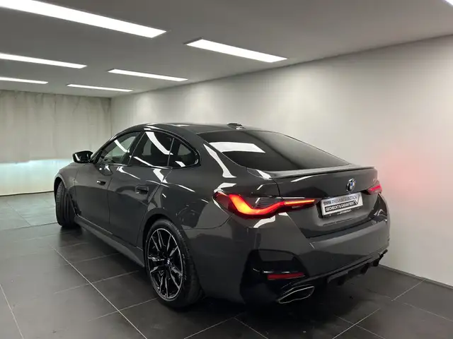 BMW 4 Series view 10