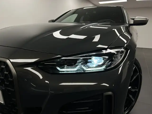 BMW 4 Series view 8