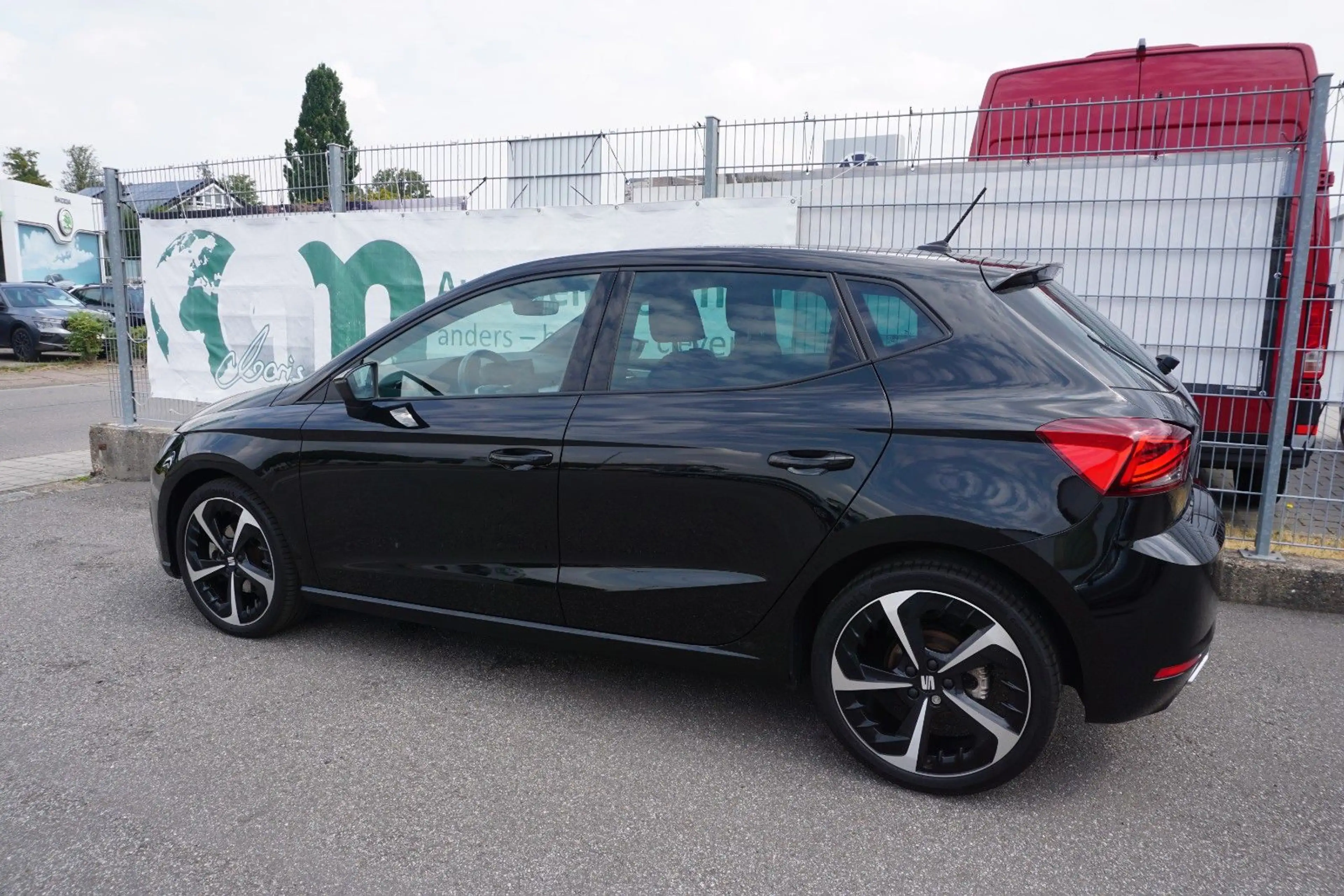 SEAT Ibiza FR 1.0 TSI DSG ACC/18 ZOLL/RFK/PSD/KEYLESS — photo 3