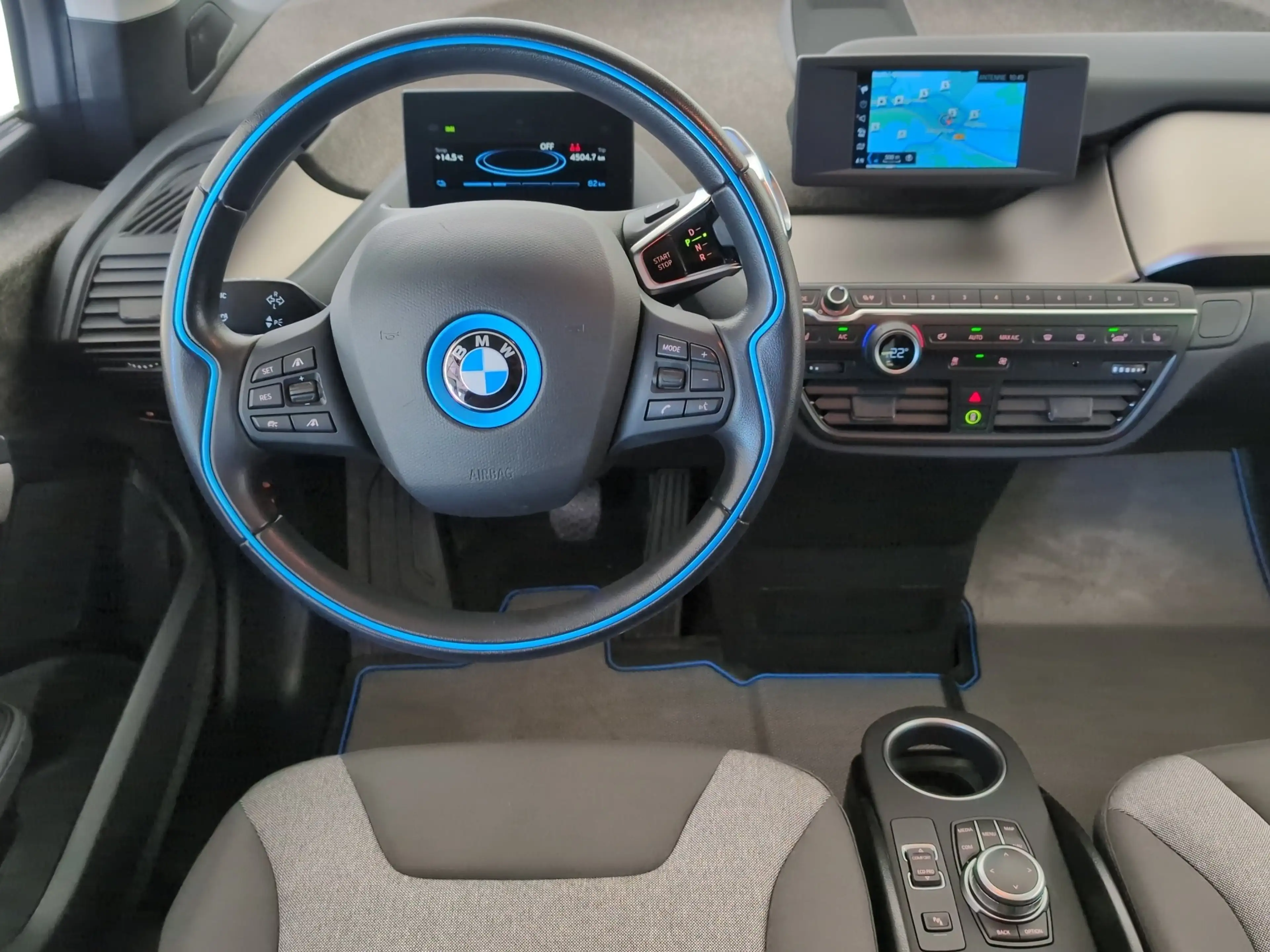 BMW i3 120Ah Sportpaket Navi/LED/RFK/ACC/DAB/SLI/MFL — photo 8
