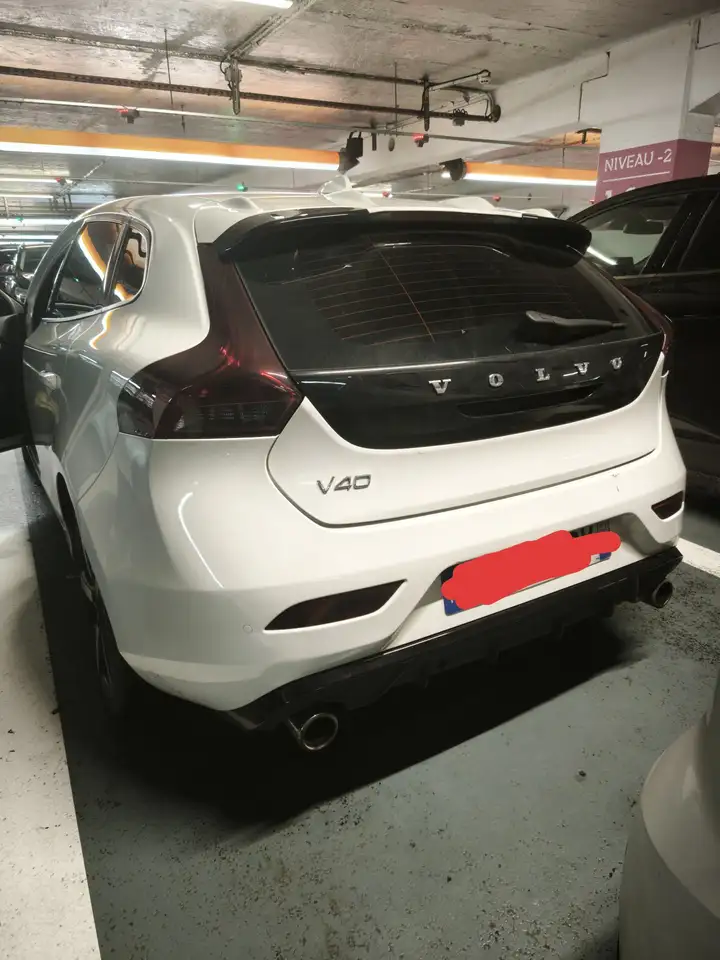 Volvo V40 D2 120 R-Design