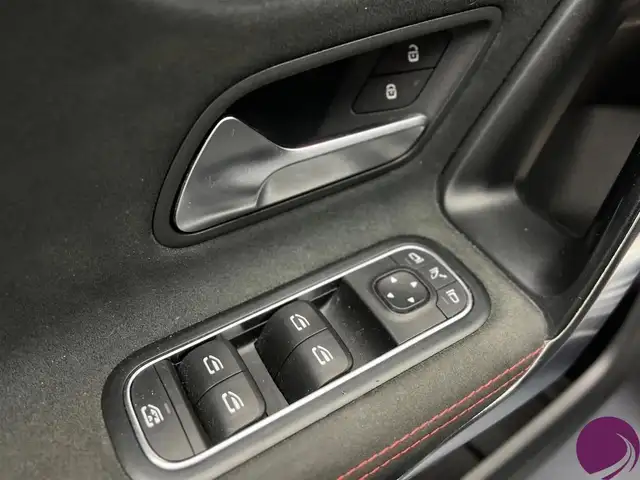 Mercedes-Benz A-Class view 22