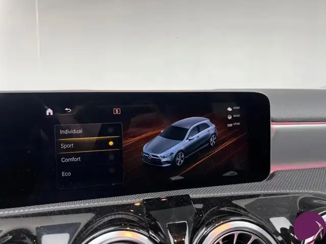 Mercedes-Benz A-Class view 18