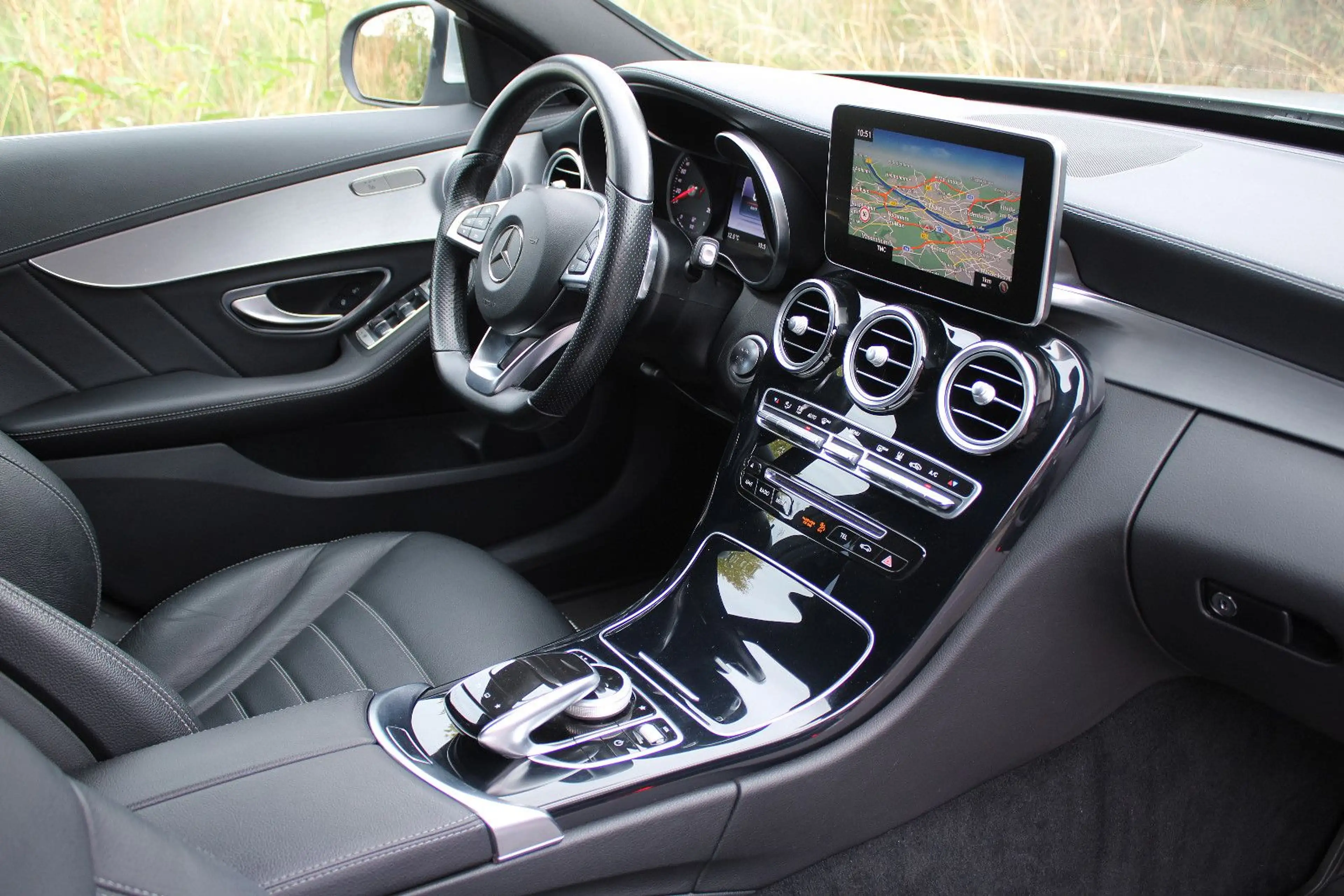 Mercedes-Benz C 250 d *AMG/Burmester/Kamera/HUD/Leder/ILS/19'!* — photo 15