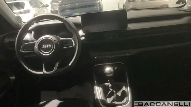 Jeep Avenger view 12