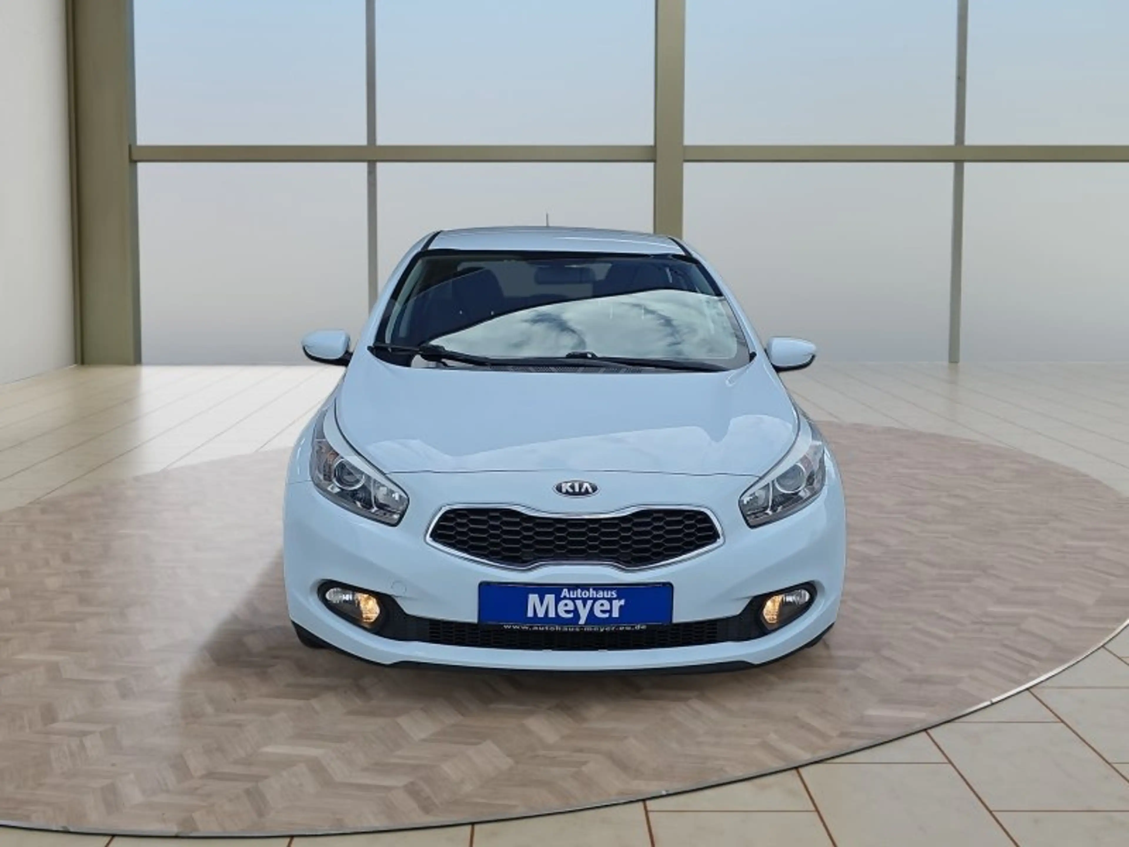 Kia Ceed / cee'd Ceed Edition 7 1,4 100PS 16*Alu/Winterp/Pdc/Mfll/K — photo 8