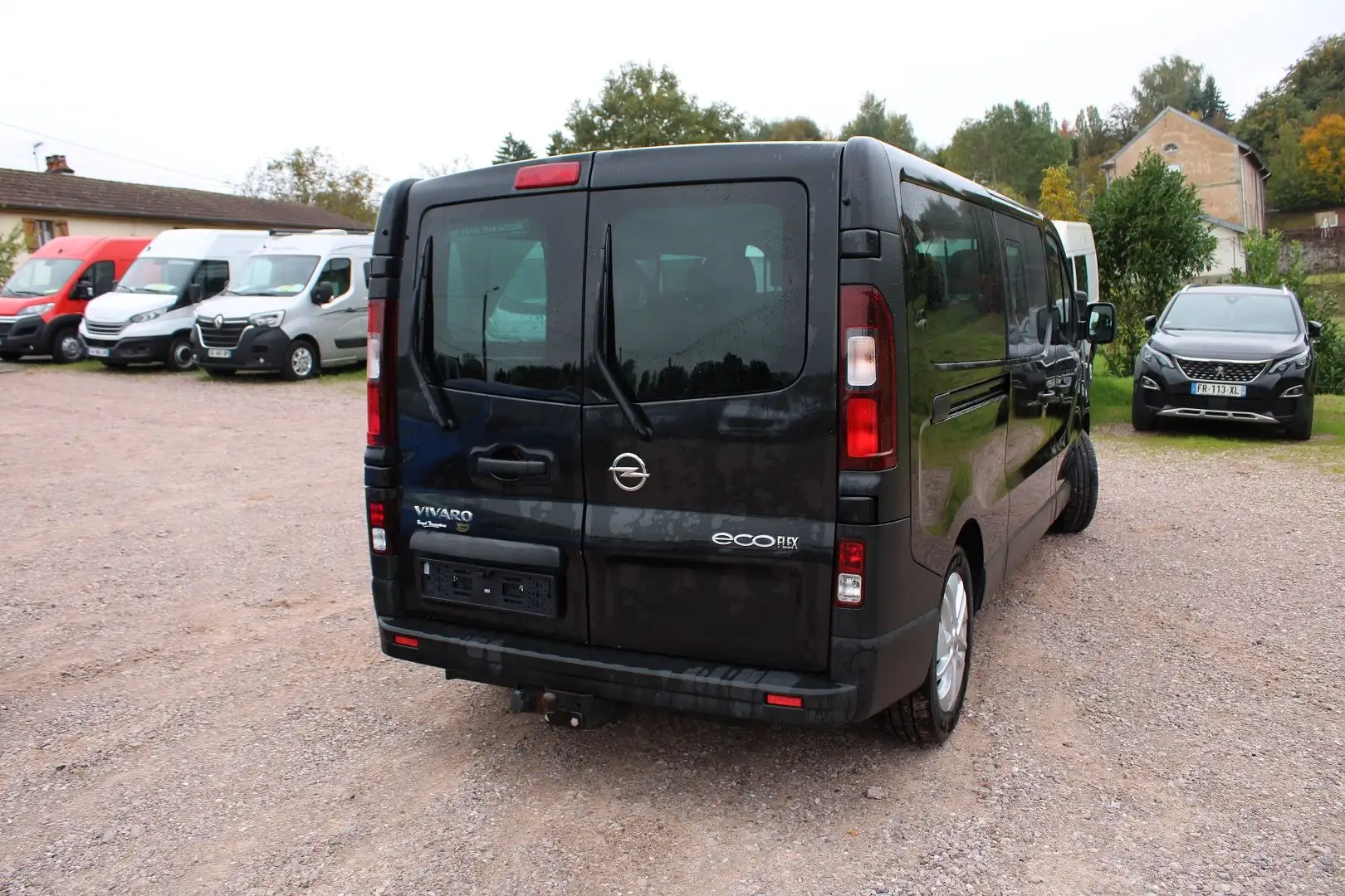 Opel Vivaro 1L6 CDTI DIESEL 9 PLACES CAMÉRA GPS USB BLUETOOTH ABS RÉGULATEUR ATTELAGE CLIMAT Noir - 2
