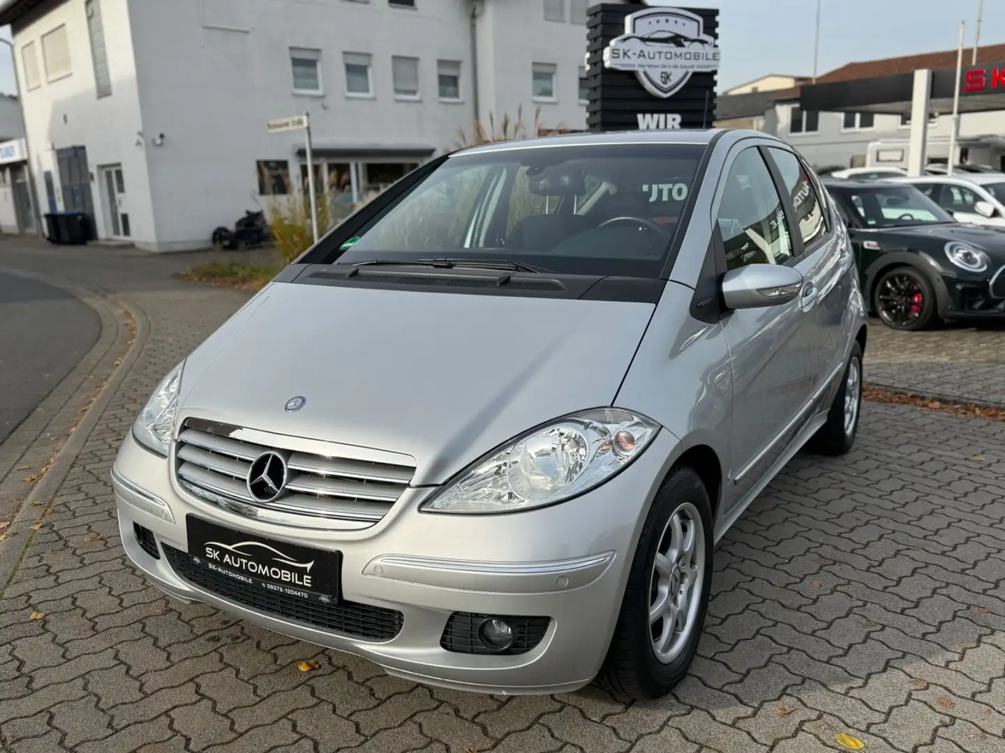 Mercedes-Benz A 170 Elegance AUTOMATIK-SHZ-PDC-56TKM Silber - 2