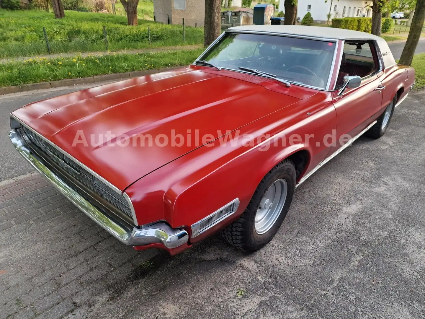 Ford Thunderbird Landau Coupe incl H- Kennz. und TÜV Kırmızı - 1
