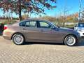 BMW 320 i Luxury Line / 1-Hand / nur 12.177 km - thumbnail 2