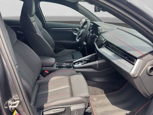 Audi A3 view 4