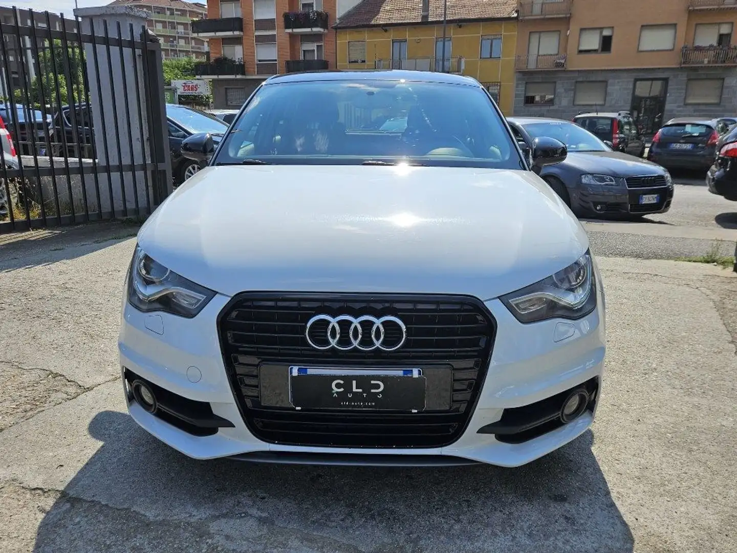 Audi A1 SPB 1.6 TDI S tronic S line edition Bianco - 2