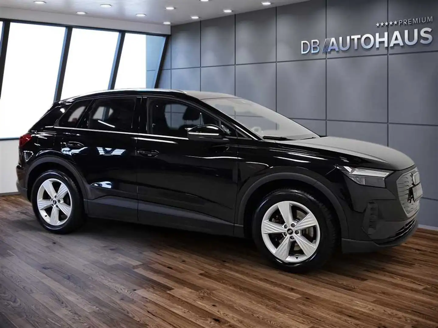 Audi Q4 e-tron 40 Automatik Negro - 2