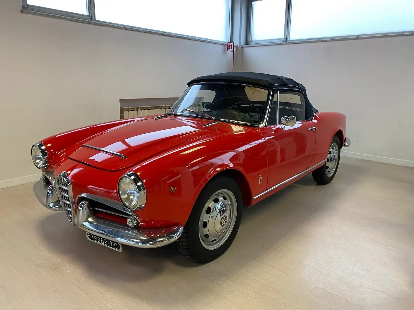 Alfa Romeo Spider GIULIA 1600 Roşu - 1