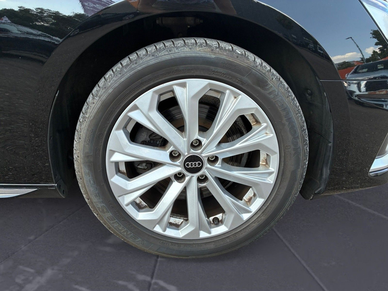Audi A4 advanced AHK*PANO*SHZ*PDC+KAMERA*NAVI — photo 9