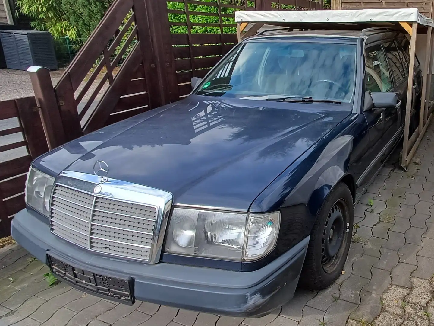 Mercedes-Benz E 230 E-Klasse TE - 1