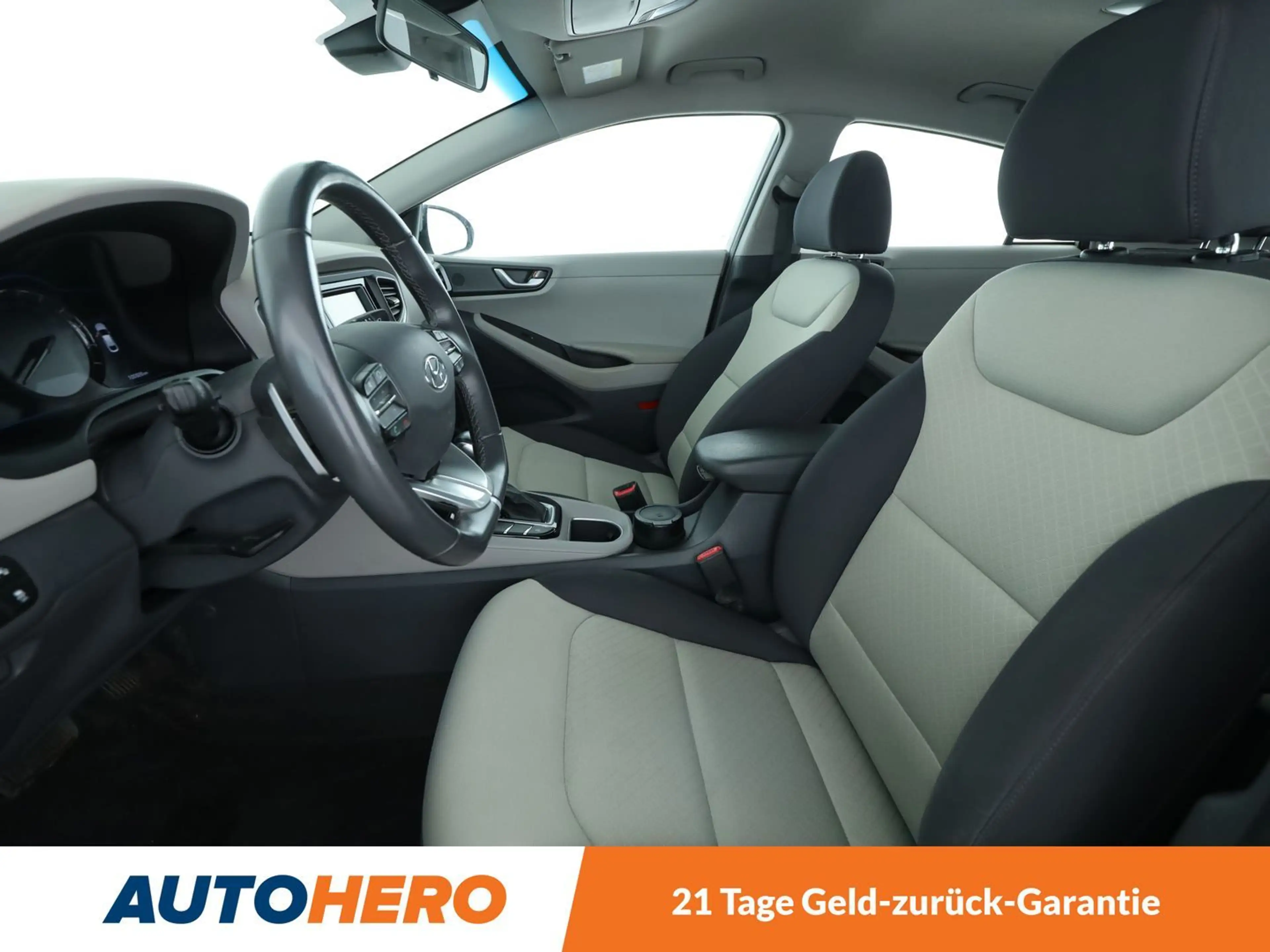 Hyundai IONIQ 1.6 Trend Plug-In Hybrid Aut.*TEMPO*CAM*PDC* — photo 10