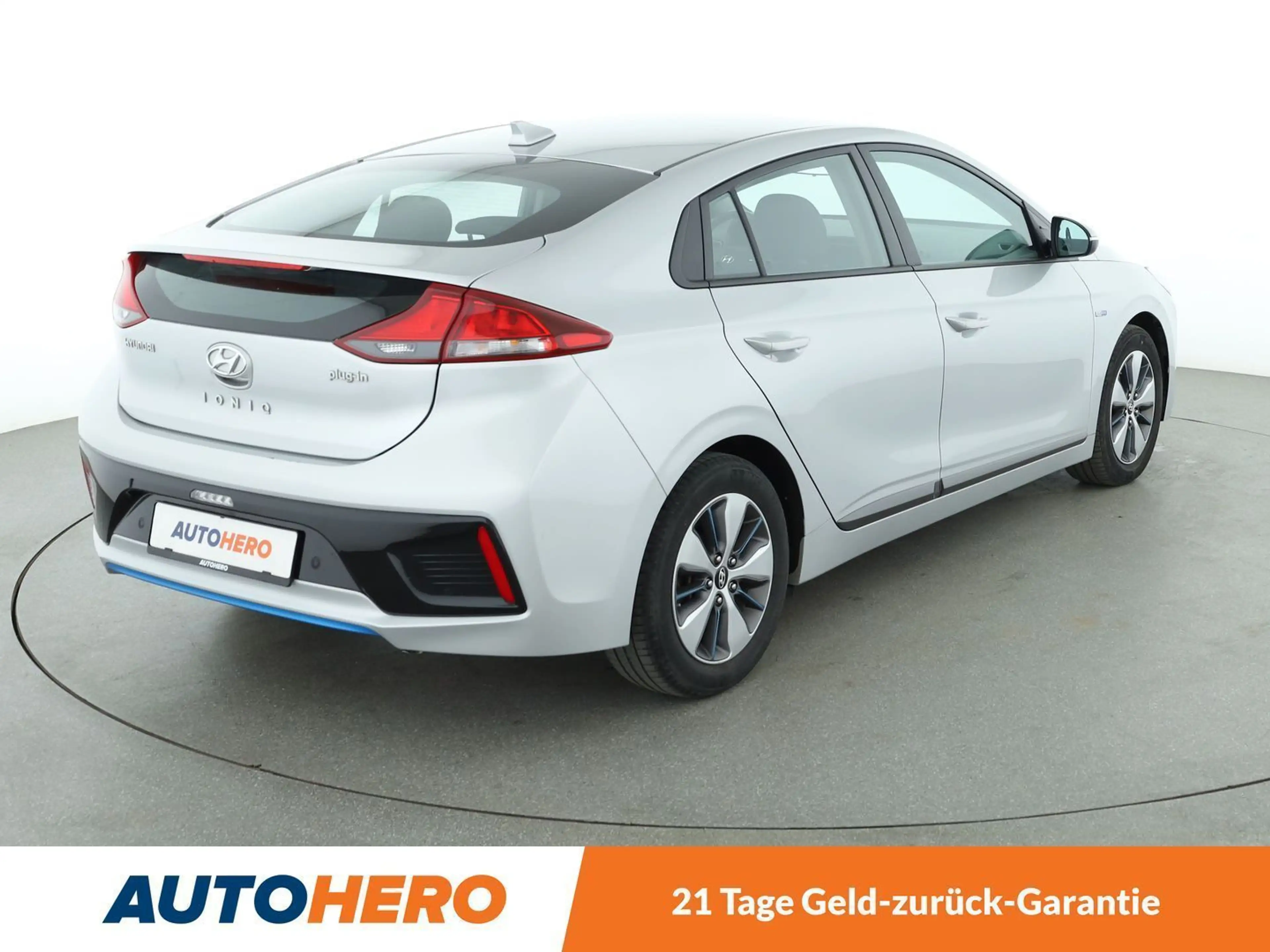 Hyundai IONIQ 1.6 Trend Plug-In Hybrid Aut.*TEMPO*CAM*PDC* — photo 6