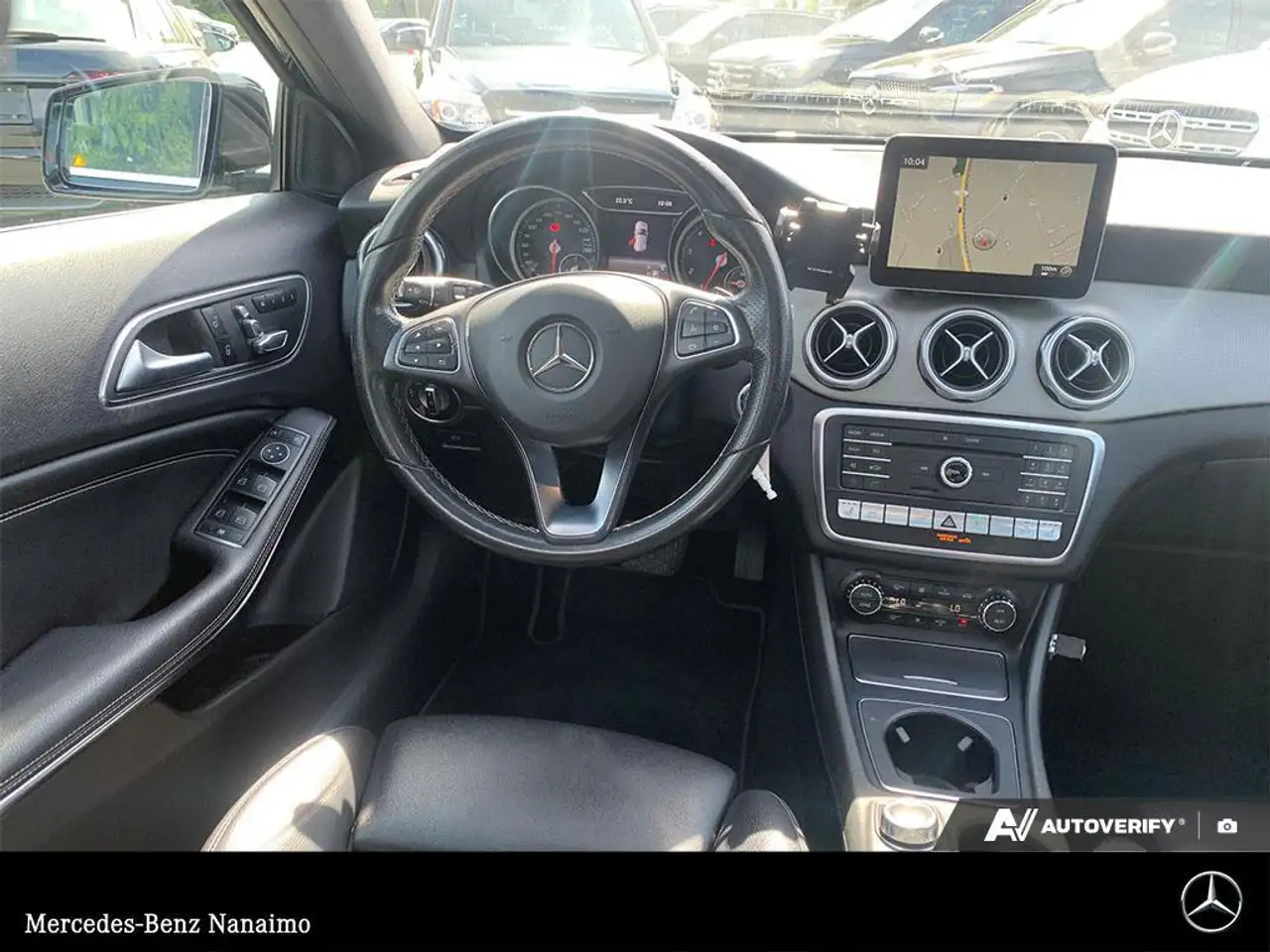 Mercedes-Benz GLA fotografie Mercedes-Benz GLA