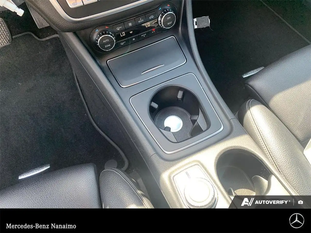 Mercedes-Benz GLA fotografie Mercedes-Benz GLA