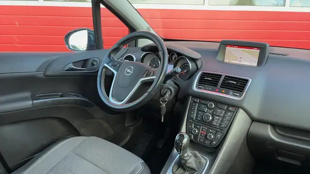 Opel Meriva view 3
