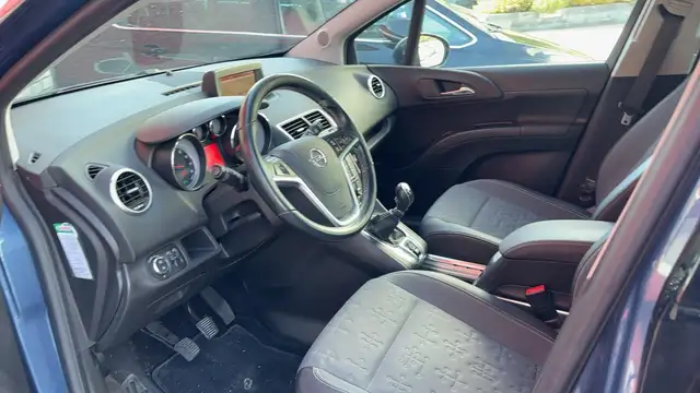 Opel Meriva view 4