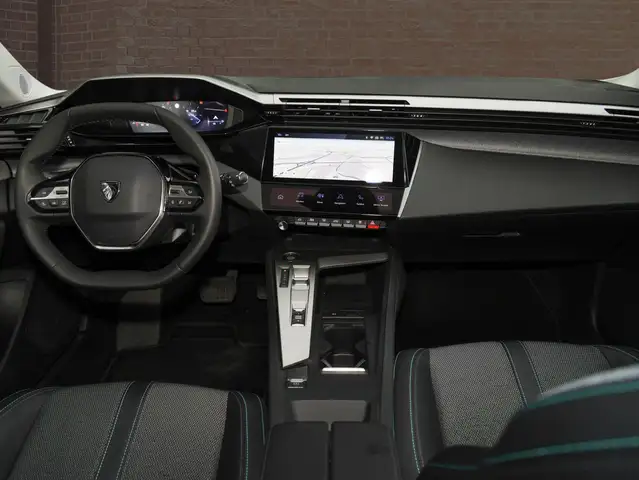 Peugeot 308 view 13