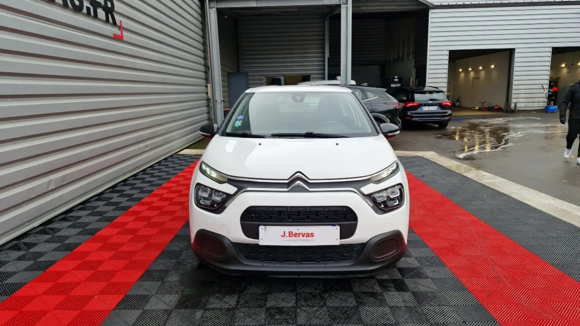 Citroen C3 PURETECH 83 SS BVM5 FEEL Blanc - 2