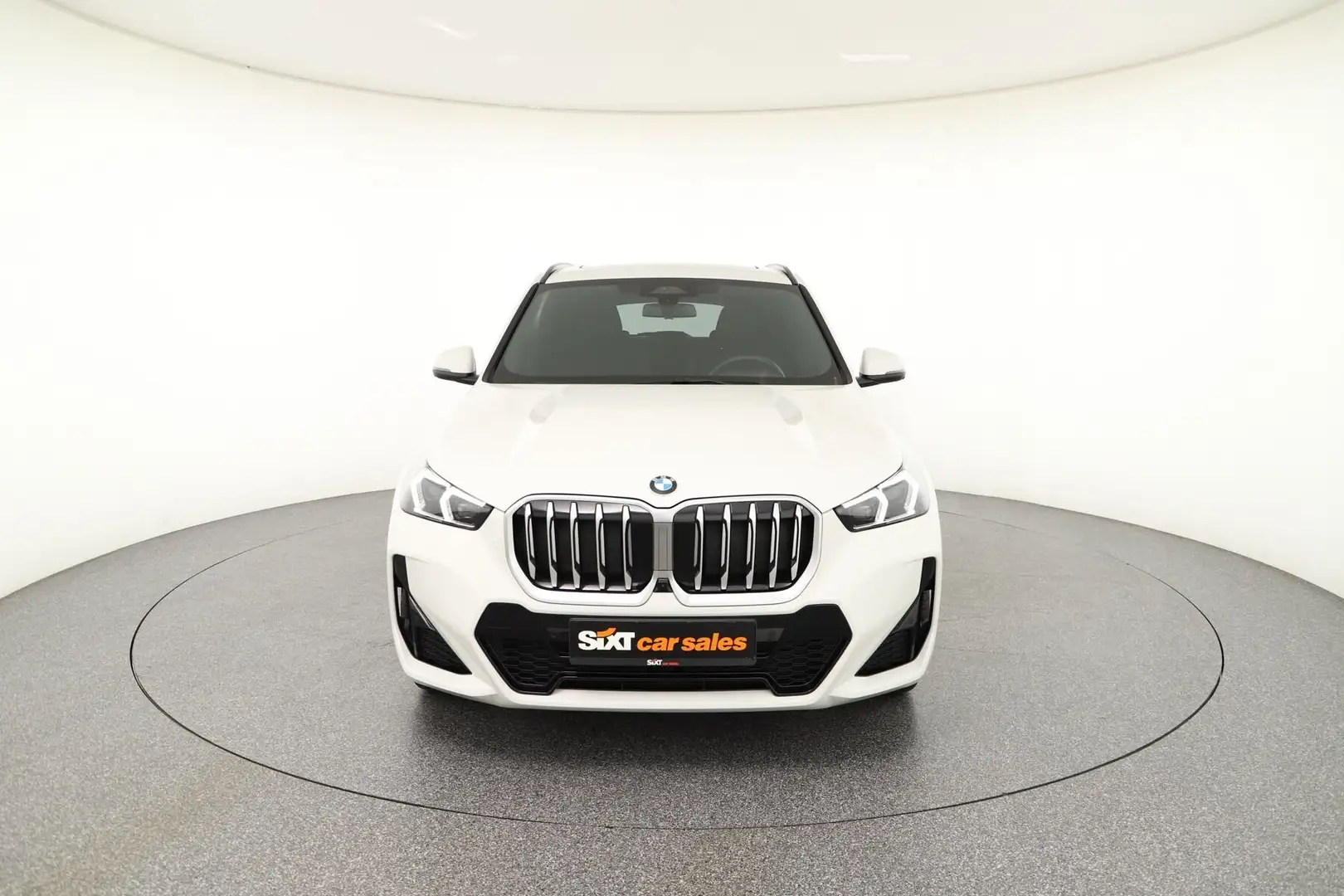 BMW X1 xDrive 23d M Sport|adLED|HUD|h&k|Pano|ACC|AHK Weiß - 2
