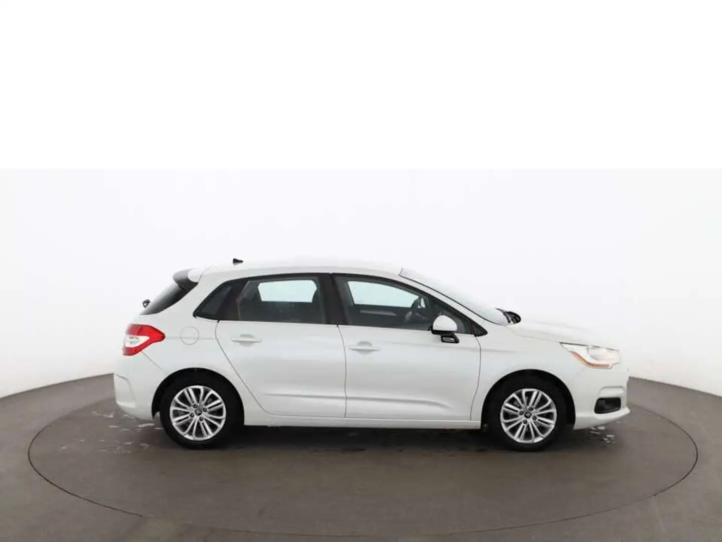 Citroen C4 1.2 PureTech Tendance SITZHZG PARKHILFE RADIO Weiß - 2
