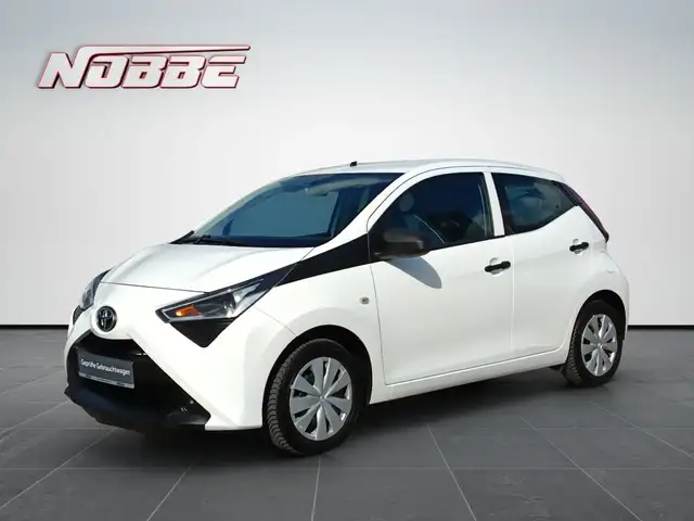 Toyota Aygo x-business  Allwetterreifen