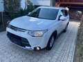 Mitsubishi Outlander Outlander 2,0 MIVEC AS Weiß - thumbnail 1