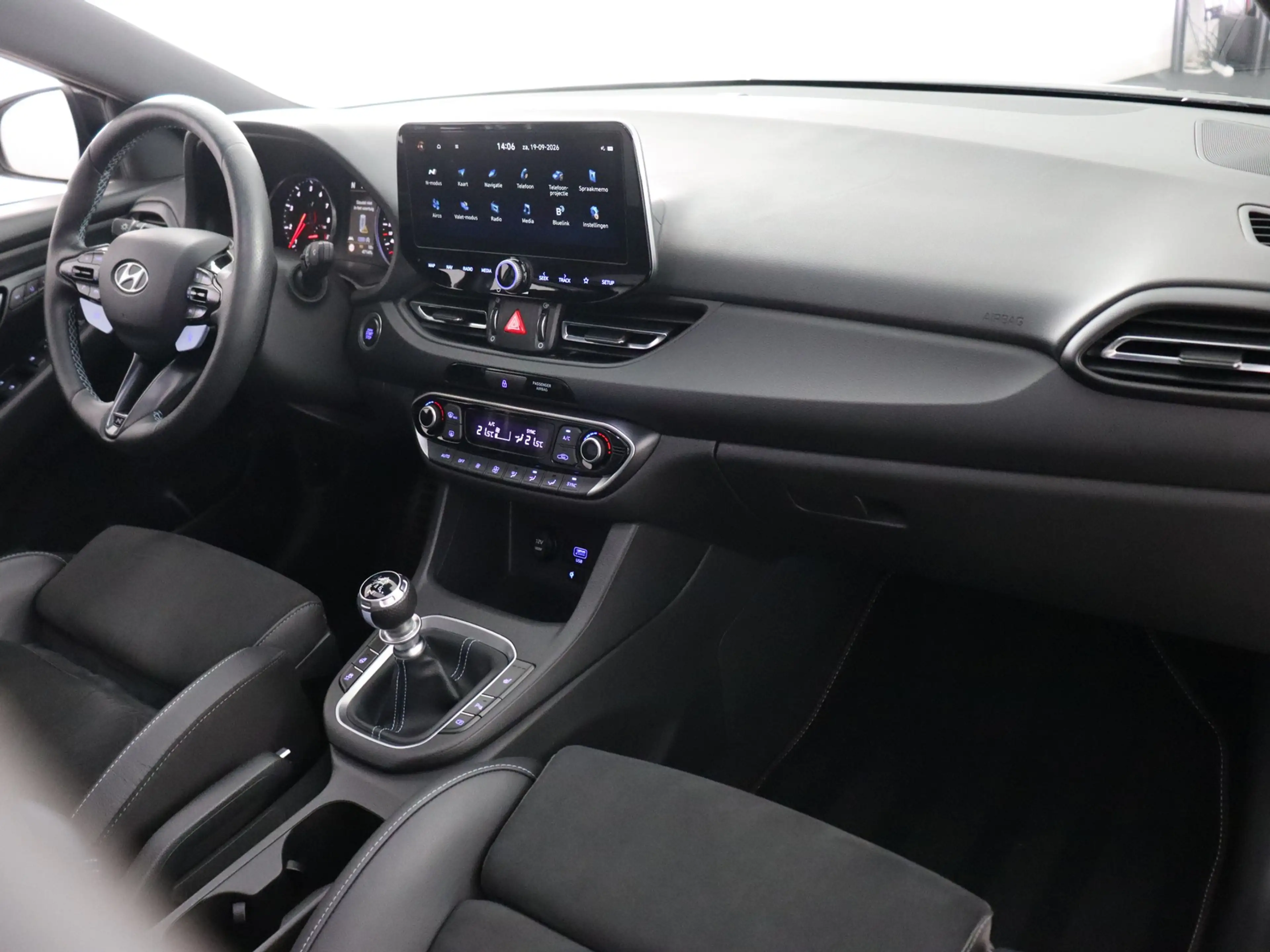 Hyundai i30 2.0 N Fastback (Pano / Pipercross / Winterpakket / — photo 49