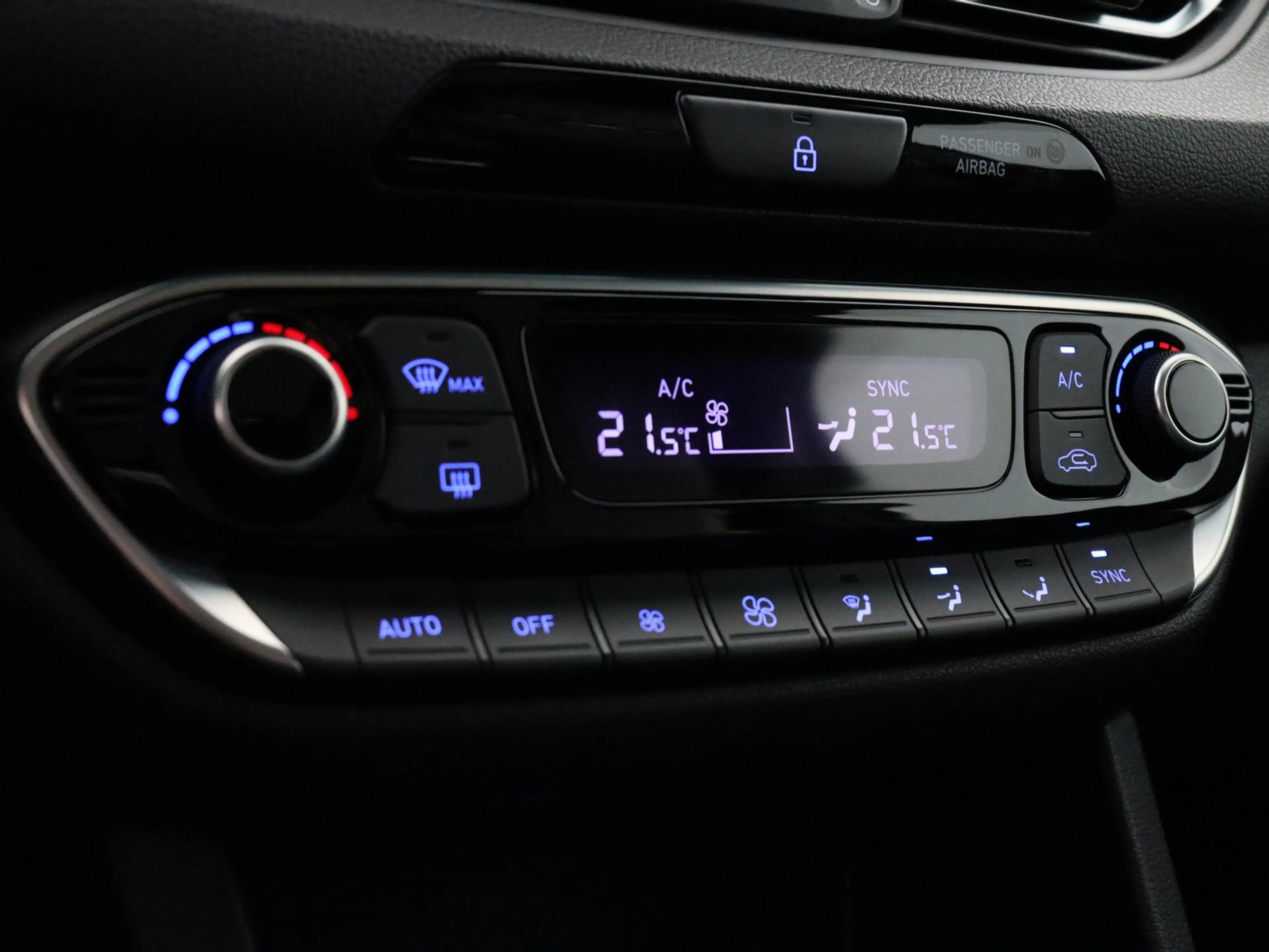 Hyundai i30 2.0 N Fastback (Pano / Pipercross / Winterpakket / — photo 28