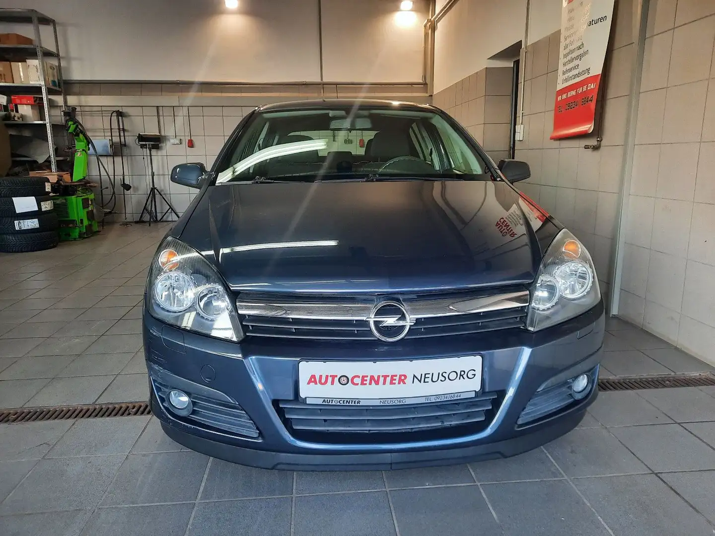 Opel Astra H Lim. Edition Tüv und Zahnriemen neu Blau - 1