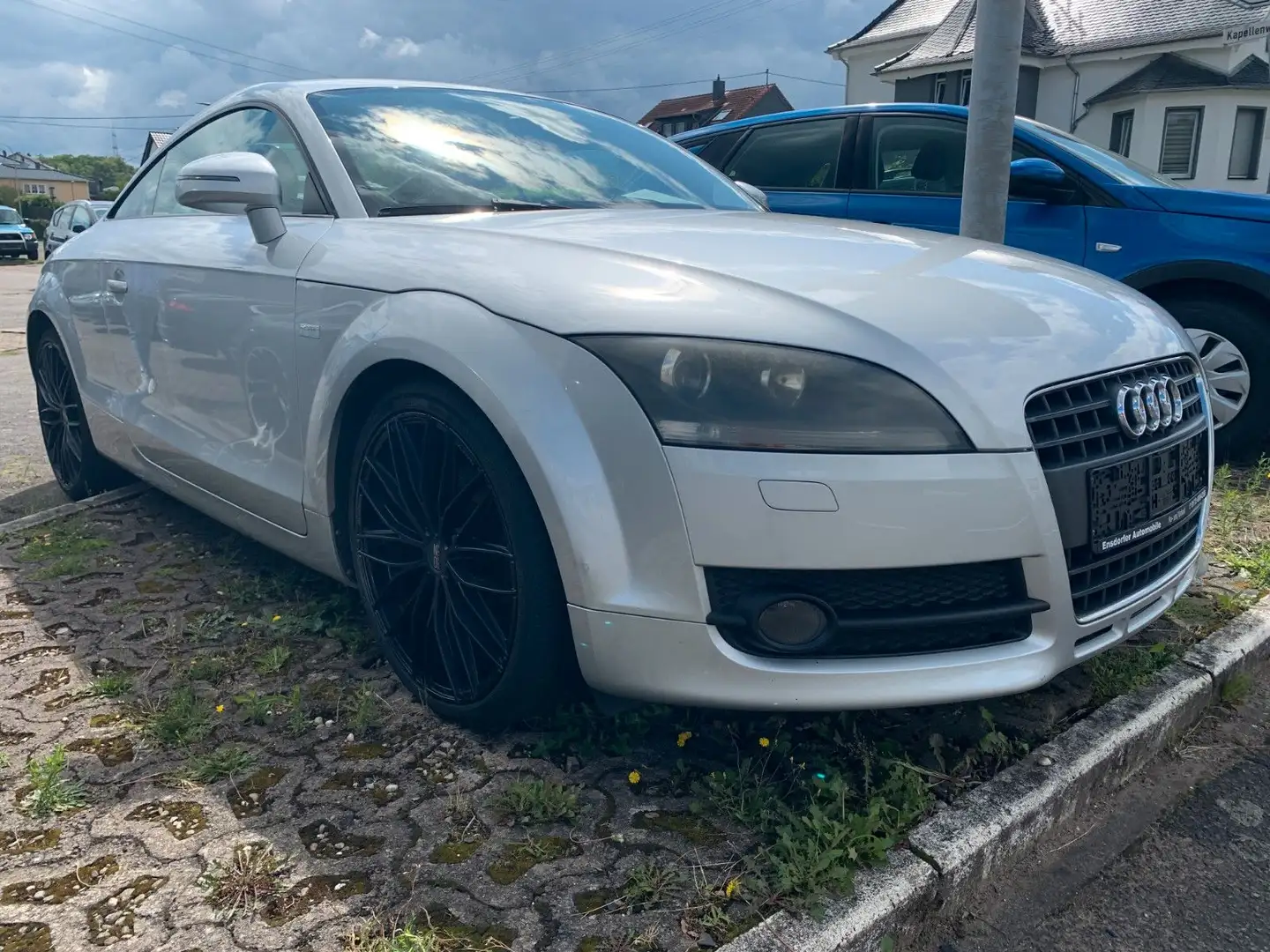 Audi TT Coupe/Roadster 2.0 TFSI Coupe Silber - 2