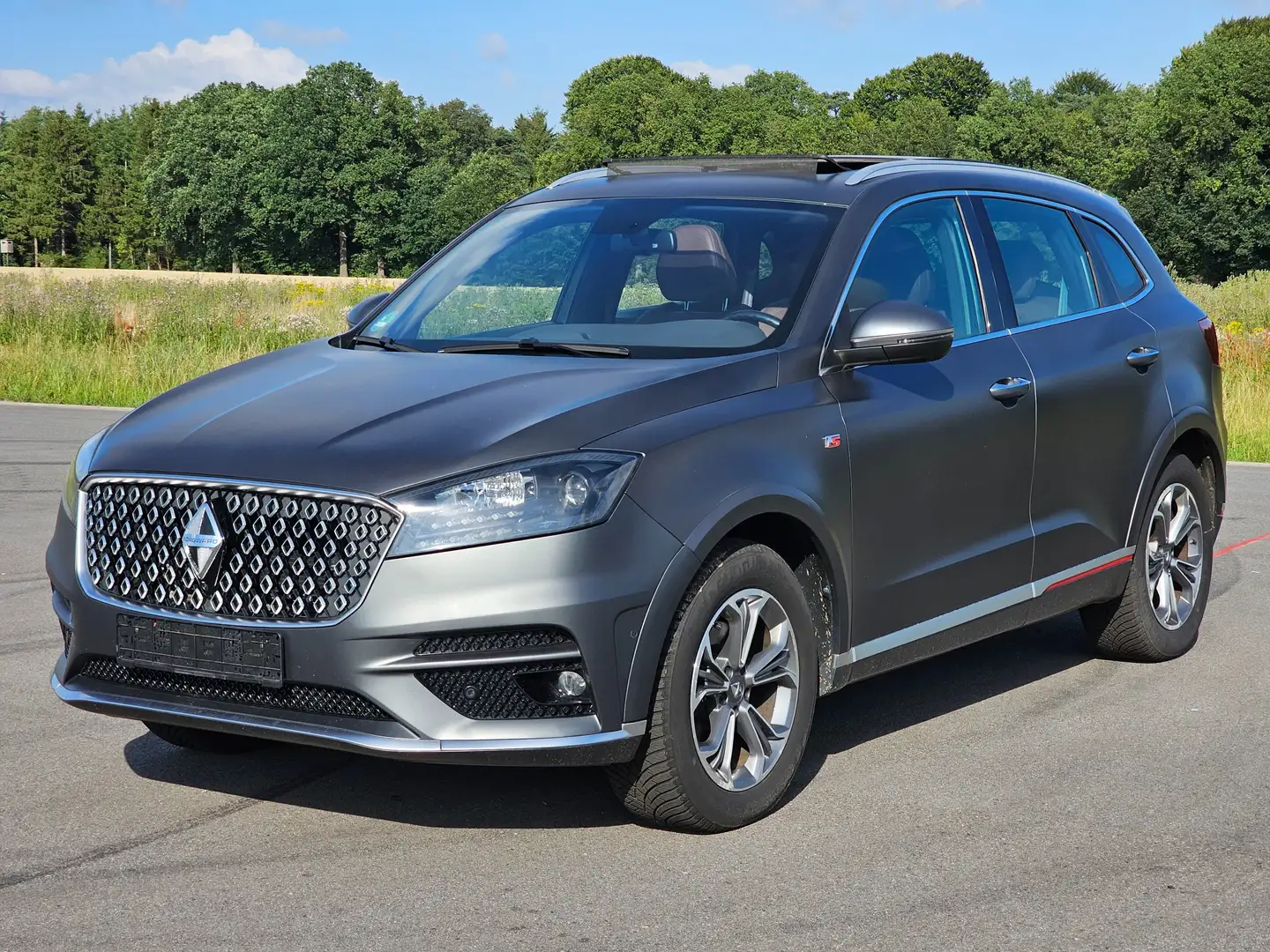 Borgward BX7 TS Limited Edition Grau - 1