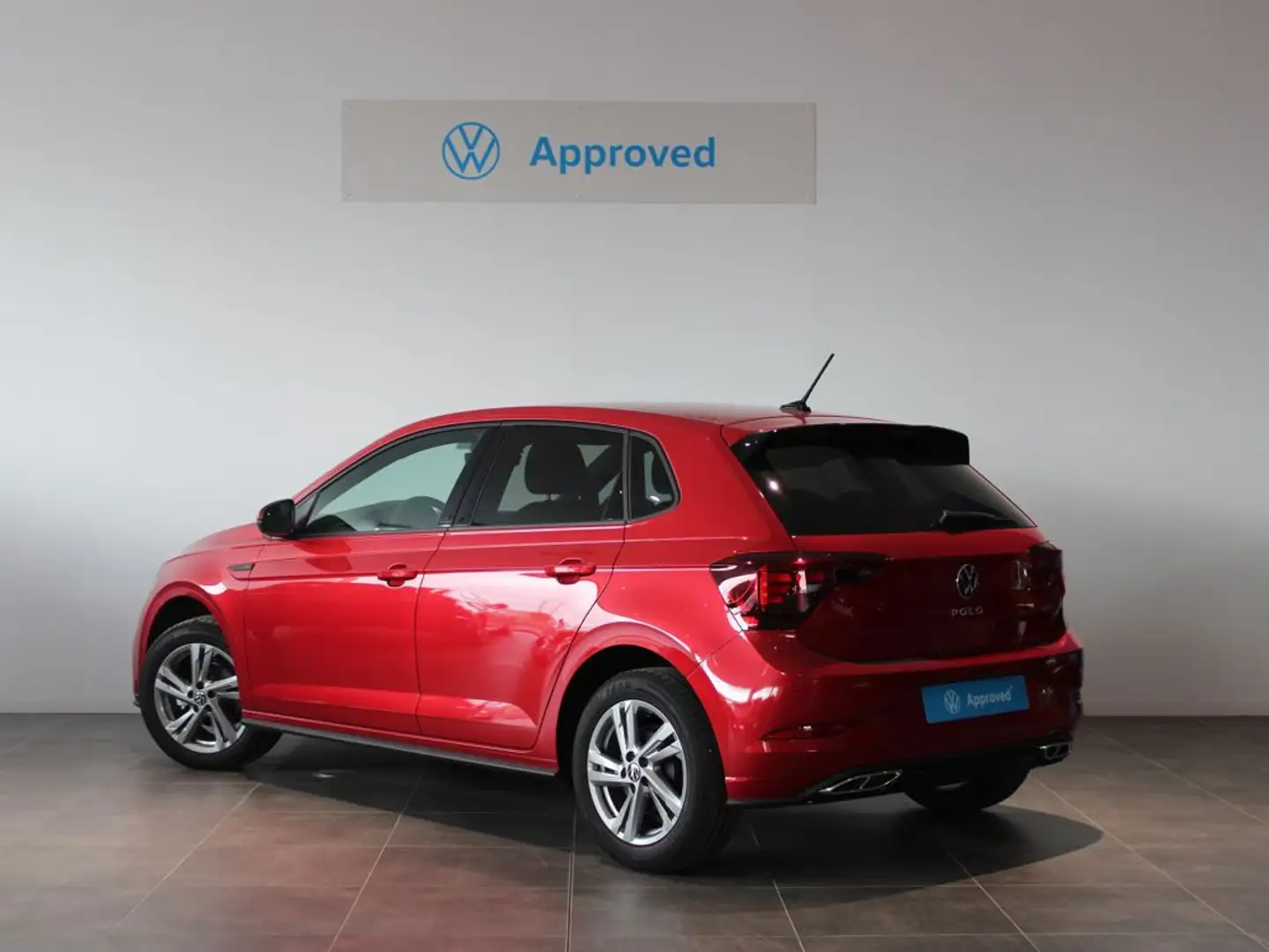 Volkswagen Polo 1.0 TSI R-Line DSG 85kW Rojo - 2
