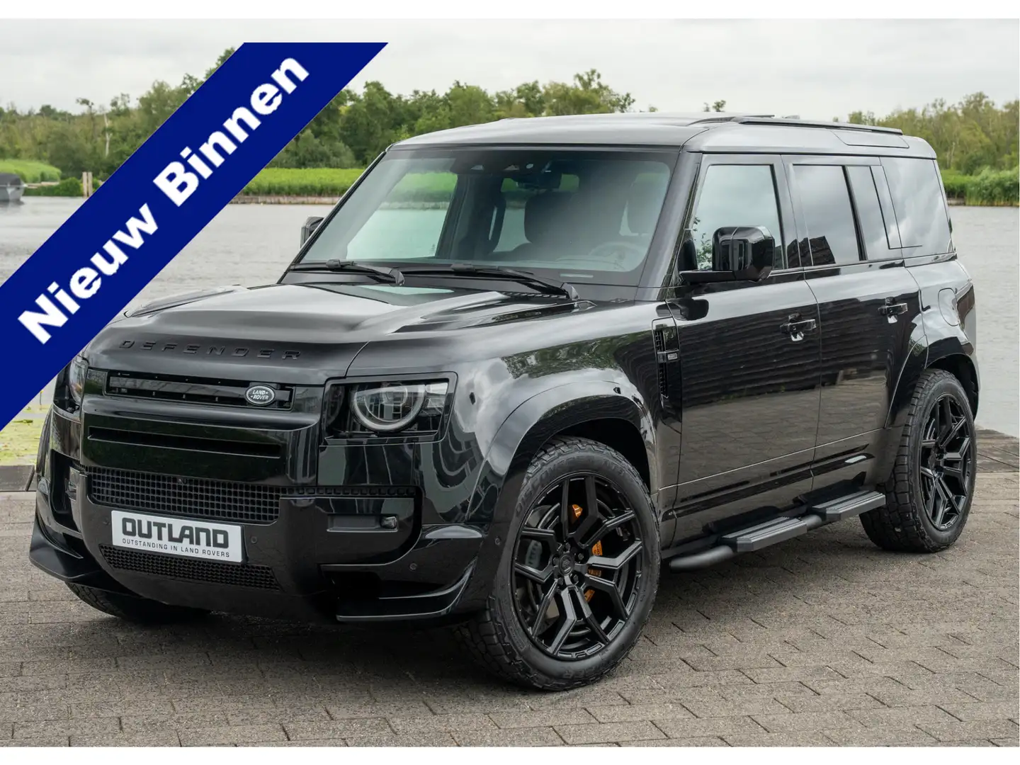 Land Rover Defender 110 P300e 110 HSE |  Outland Edition II | Full Opt Zwart - 1