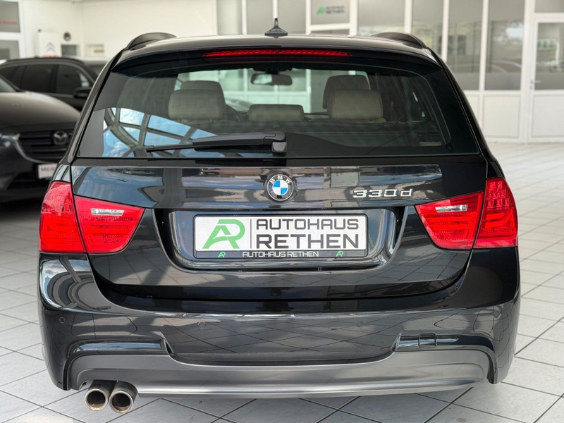 BMW 330 d M Sport*ACC*PANO*NAVI-Prof.*Harman-Kardon* — photo 8